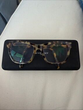 Givenchy Tortoiseshell Frame Readers